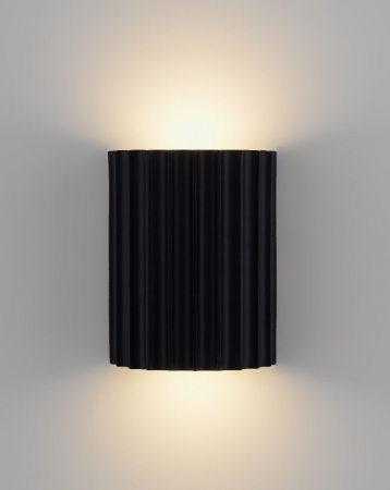 Настенный светильник Moderli Bailey V11219-WL