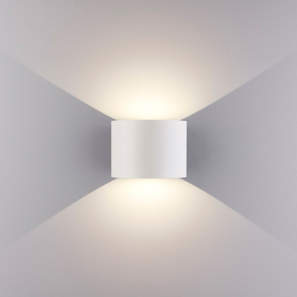 Уличный настенный светодиодный светильник Elektrostandard 1518 Techno LED Blade белый 4690389108914