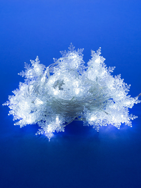 Светодиодная гирлянда (07930) Uniel сакура 220V белый ULD-S0700-050/DTA White IP20 SNOWFLAKES-1