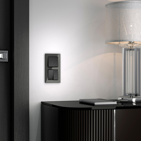 Выключатель Werkel Hammer одноклавишный проходной черный W1212008 4690389162053