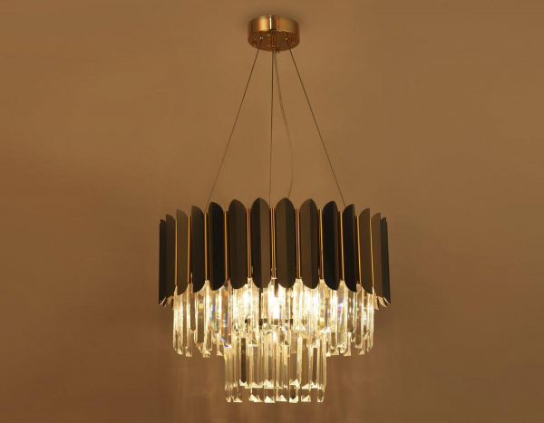 Подвесная люстра Ambrella Light Traditional TR5297