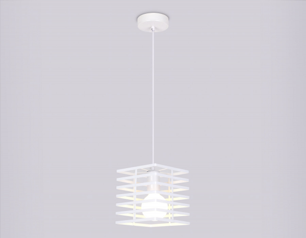 Подвесной светильник Ambrella Light Traditional TR8410