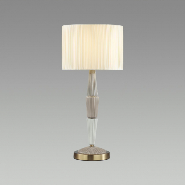 Настольная лампа Odeon Light Latte 5403/1T