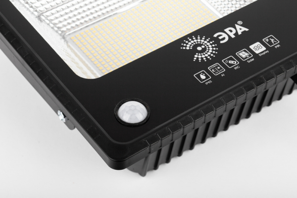 Прожектор Эра ERAPRO-150 Б0049548