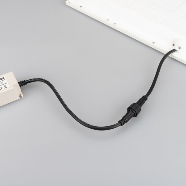 Светодиодная панель Arlight DL-TITAN-S600x600-40W Day4000 (WH, 120 deg, 230V) 038425