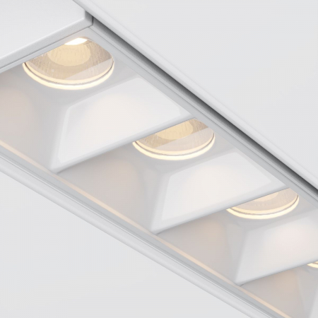 Maytoni TR076-2-20W4K-W