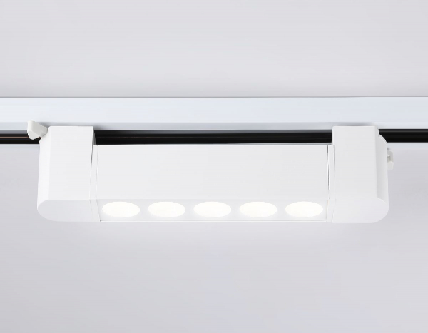 Трековый однофазный светильник Ambrella Light Track system GL6700