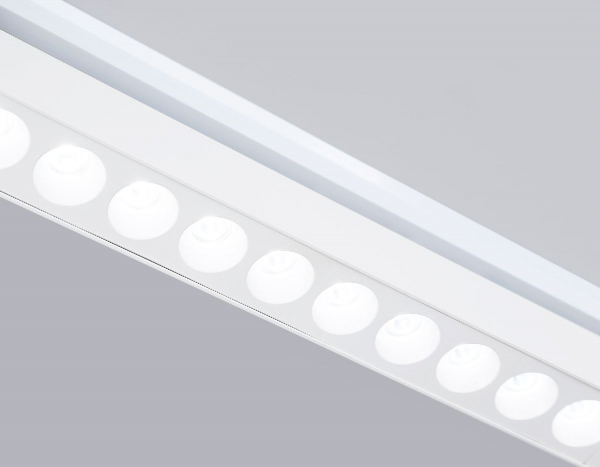 Трековый однофазный светильник Ambrella Light Track system GL6718