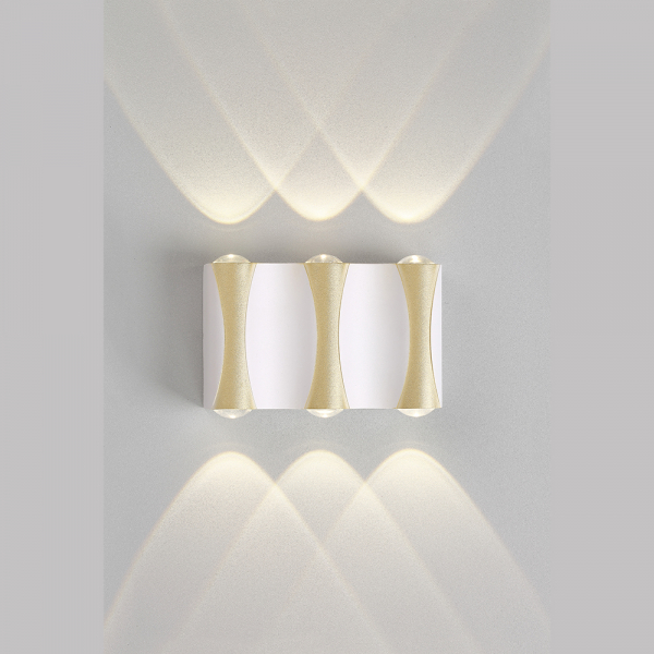 Уличный настенный светильник Crystal Lux CLT 022W3 WH-GO 4000K