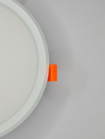 Elvan VLS-106R-18W-WW-Wh