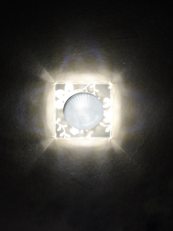 Elvan TCH-8270/3W-MR16-5.3-Bk