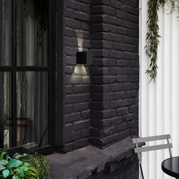 Уличный настенный светильник Uniel ULU-S55B-2x3W/3000K+4000K+6000K IP65 BLACK UL-00010853