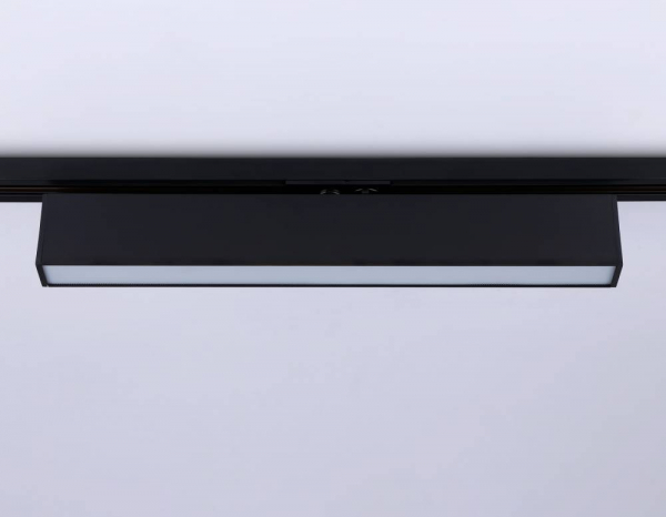 Трековый однофазный светильник Ambrella Light Track System GL6775