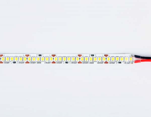 Светодиодная лента Ambrella Light LED Strip 24В 2835 18Вт/м 6500K 5м IP20 GS3303