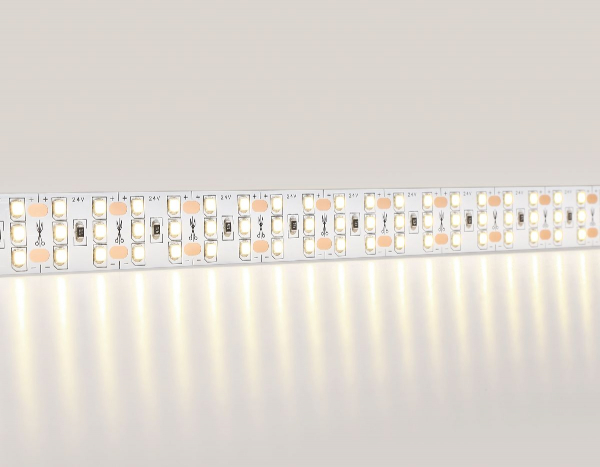 Светодиодная лента трехрядная Ambrella Light LED Strip 24В 2835 26Вт/м 3000K 5м IP20 GS3901