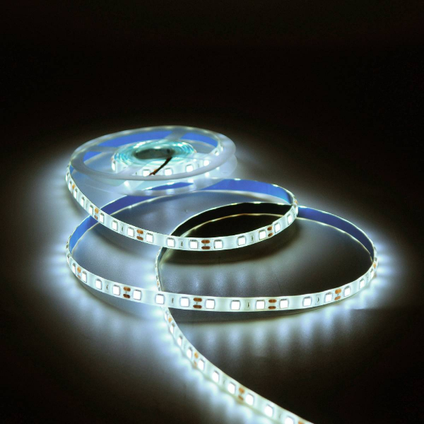Светодиодная лента Gauss 12В 5050 10Вт/м 3000K 3м IP65 BT050