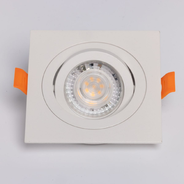 Встраиваемый светильник De Markt Прайм 850012601