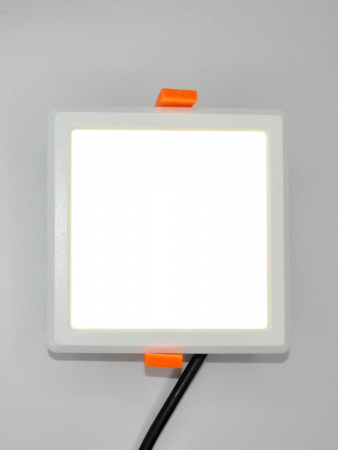 Elvan VLS-106SQ-6W-NH-Wh