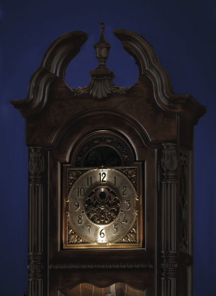 Напольные часы Howard Miller 611-084