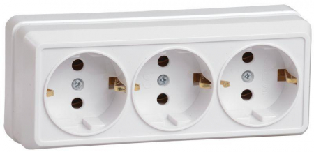 Розетка 3-м ОП Октава РС23-3-ОБ 16А IP20 с заземл. бел. GENERICA ERO31-K01-16-DC