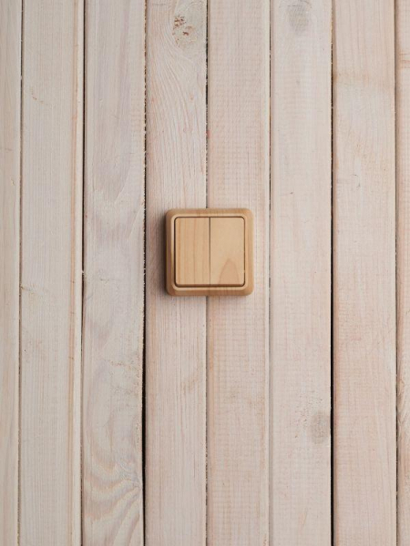 Выключатель 2-кл. ОП Октава 10А IP20 ВС20-2-0-ОС сосна IEK EVO20-K03-10-DC