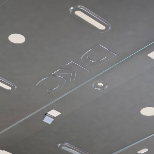 Лоток листовой перфорированный 200х50 L3000 сталь 1мм DKC 3526410