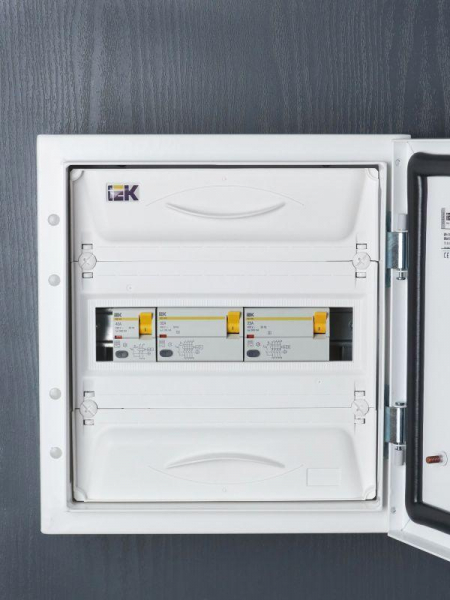 Выключатель дифференциального тока (УЗО) 2п 40А 300мА тип AC ВД1-63 KARAT IEK MDV10-2-040-300