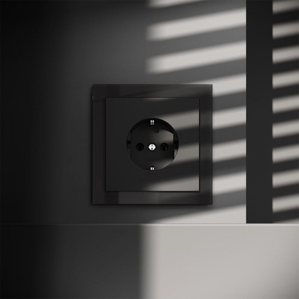 Розетка 1-м СП S70 16А с заземл. механизм черн. матов. Voltum VLS040108
