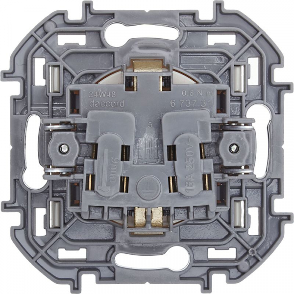 Розетка 1-м СП Inspiria 16А IP20 250В 2P+E защ. шторки немецк. стандарт механизм сл. кость Leg 673731