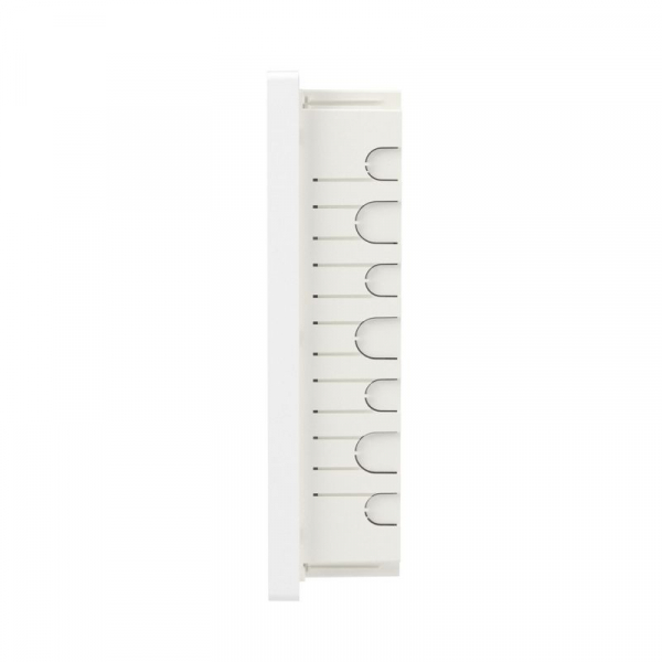 Щиток встраиваемый 24мод. с бел. дверцей с 4 шинами PEN (2шт на 8 отверст. и 2шт на 6 отверст.) бел. DKC F24B1WW