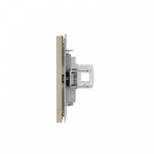 Розетка компьютерная 1-м KANT RJ45 кат.6A без шторки ванильн. марципан DKC 7015673