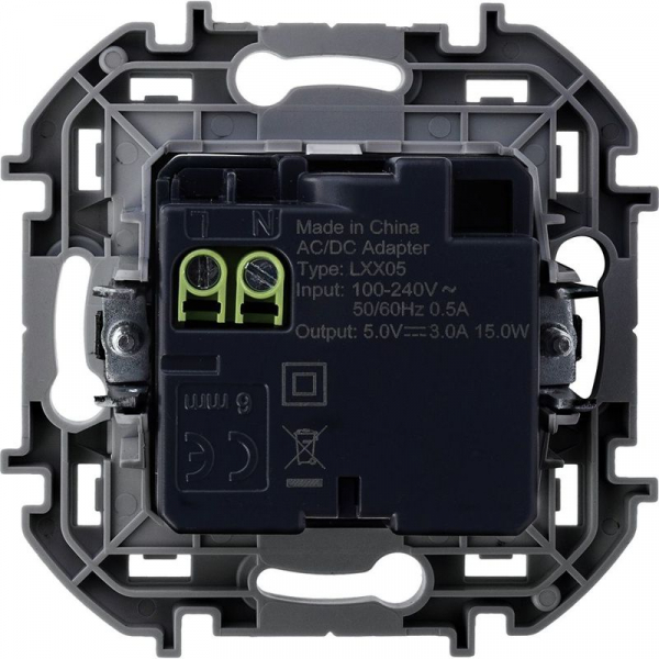 Устройство зарядное Inspiria с 2-мя USB разьемами A и C 240В/5В 3000мА бел. IEK 673760