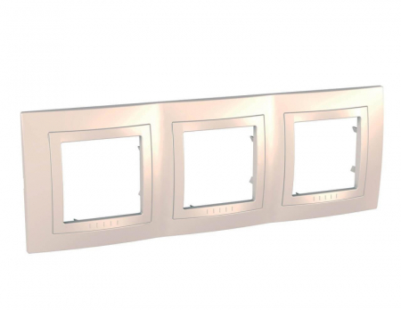 Рамка 3-постовая Schneider Electric Unica MGU2.006.25