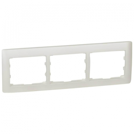 Рамка 3-постовая Legrand Galea Life перламутр 771503