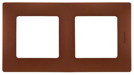 Рамка 2-постовая Legrand Etika какао 672572