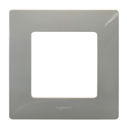 Рамка 1-постовая Legrand Etika светлая галька 672521
