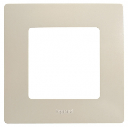 Рамка 1-постовая Legrand Etika слоновая кость 672511