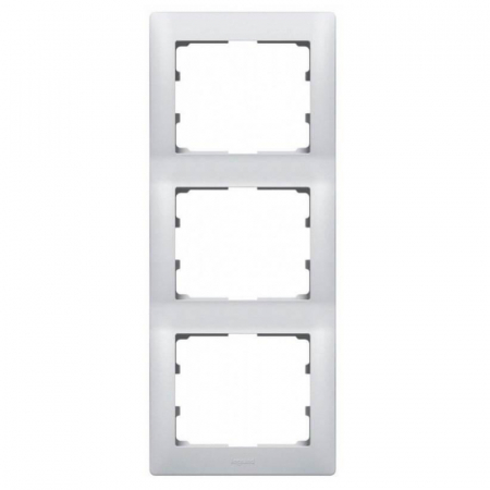 Рамка 3-постовая Legrand Galea Life алюминий 771307