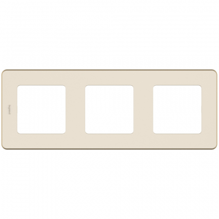 Рамка трехместная Legrand Inspiria 673951